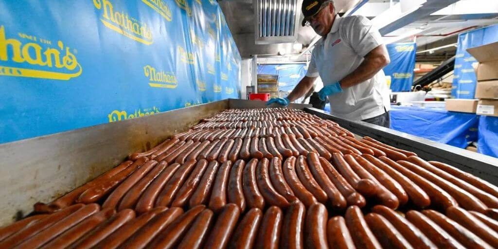 2023 Nathan's Famous Hot Dog Eating Contest - Berea, OH